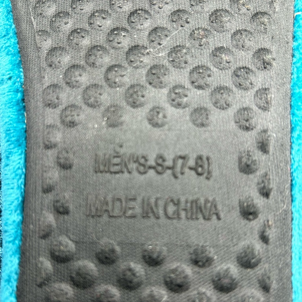 Philadelphia Eagles Slippers NWOT - Picture 5 of 7